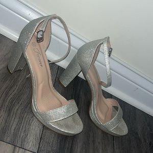 Sparkling silver heels, size 8 1/2.